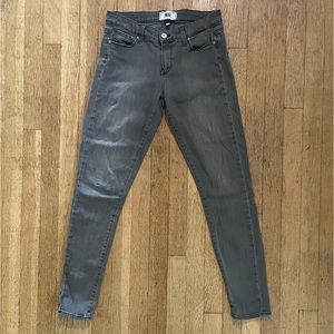 Super soft PAIGE Verdugo Ultra Skinny Grey Mid-Rise Denim Jeans 28